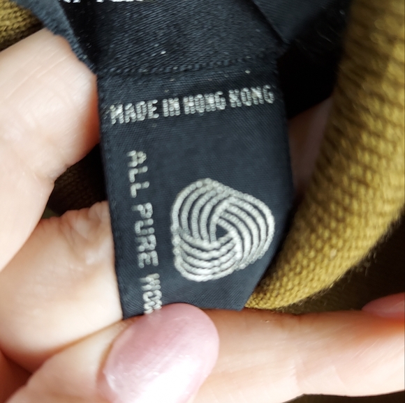 Vintage Wool Green Angora Jacket and Wool Sweater by Andrea Jovine - Picture 13 of 16